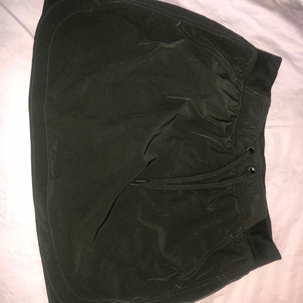 Athletic skirt